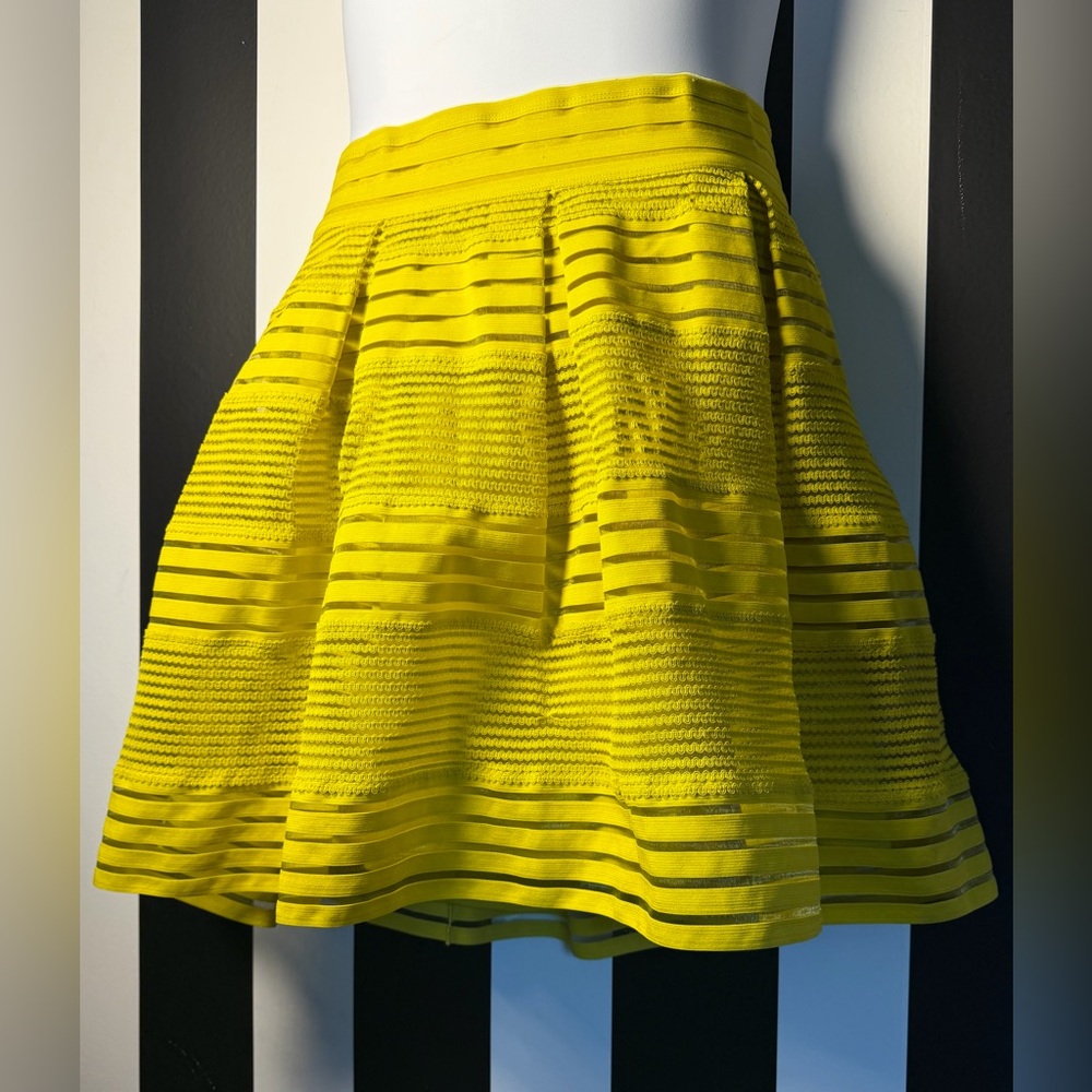 Bright Neon Yellow Striped Mesh Skater Skirt w/ Thick Elastic Waistband - SZ 1X